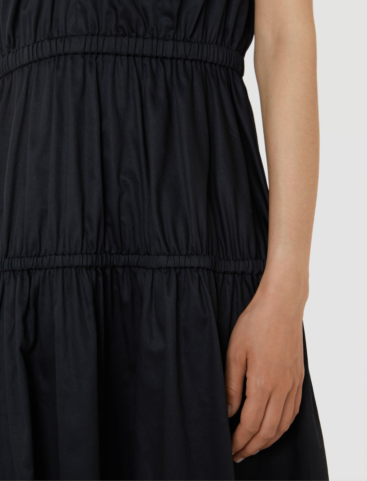 Black Robe - Black