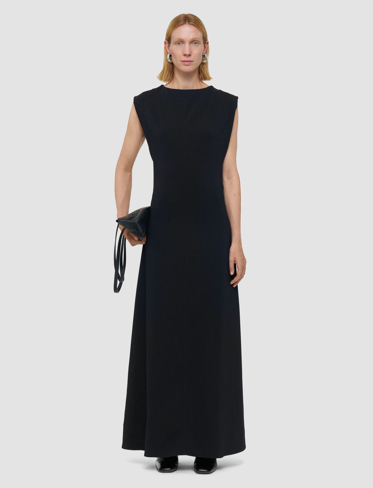 Black Robe - Black