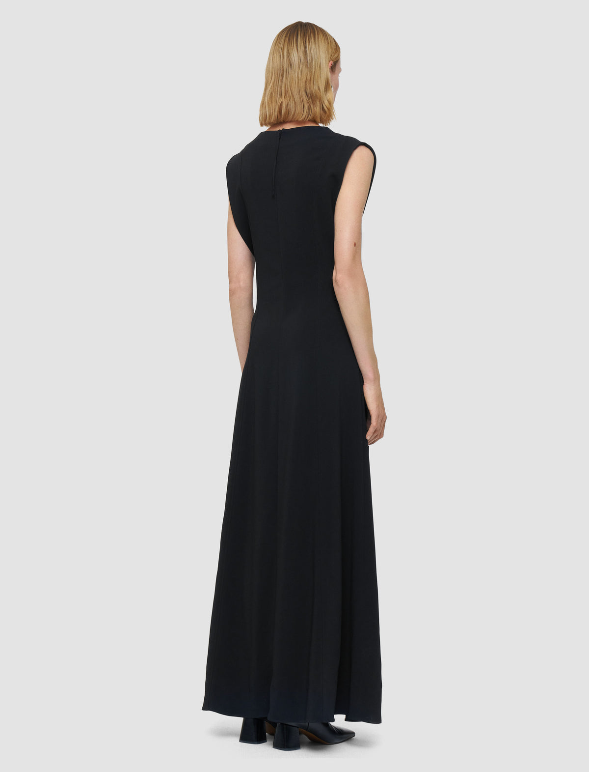 Black Robe - Black