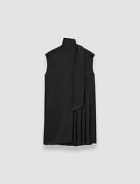 Black Robe - Black