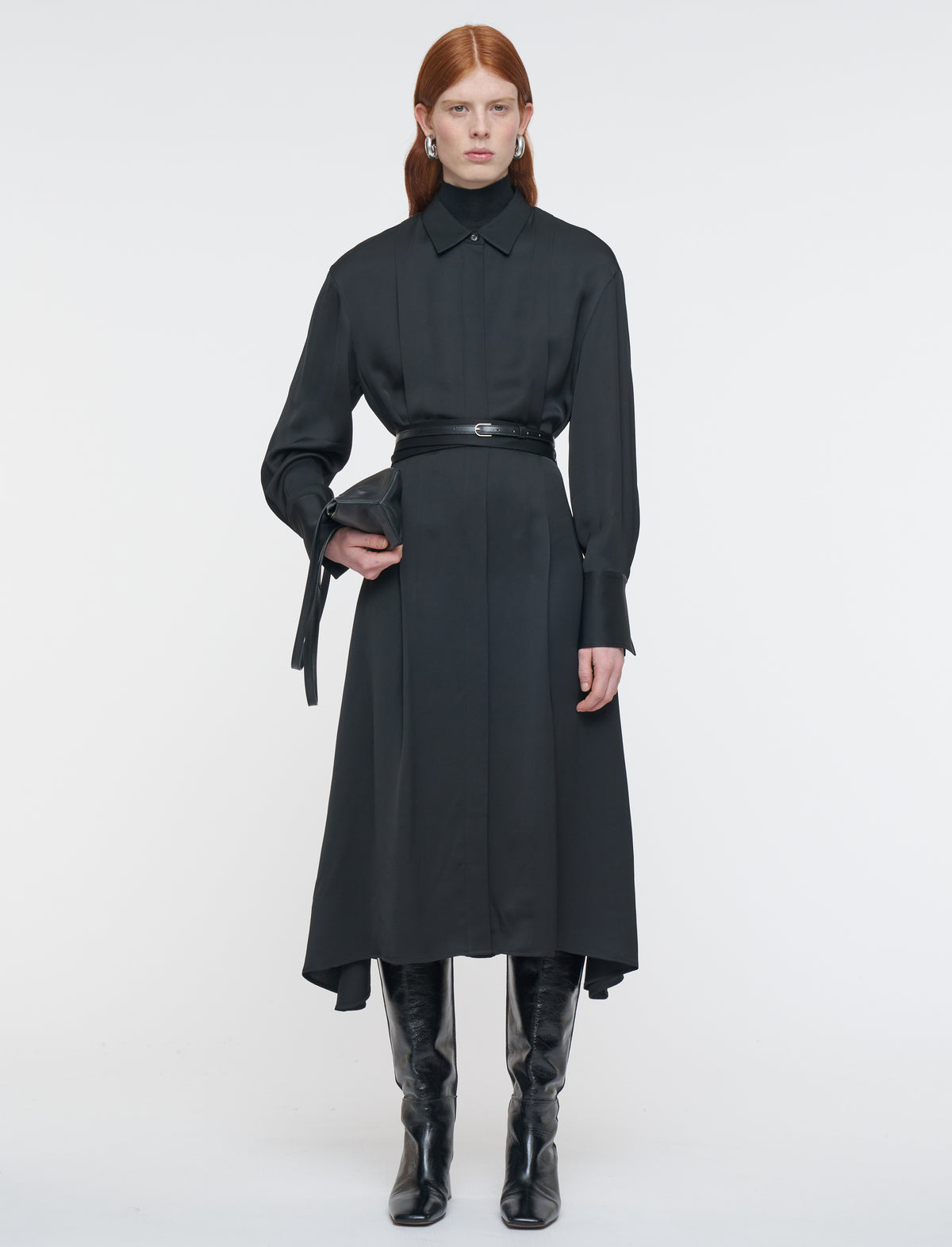 Black Robe - Black