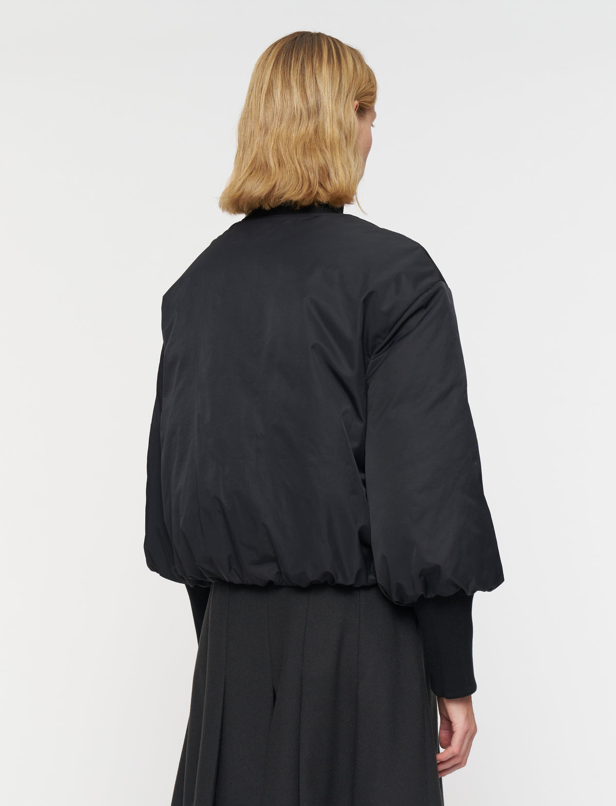 Black Veste - Black
