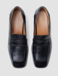 Black Mocassins - Black