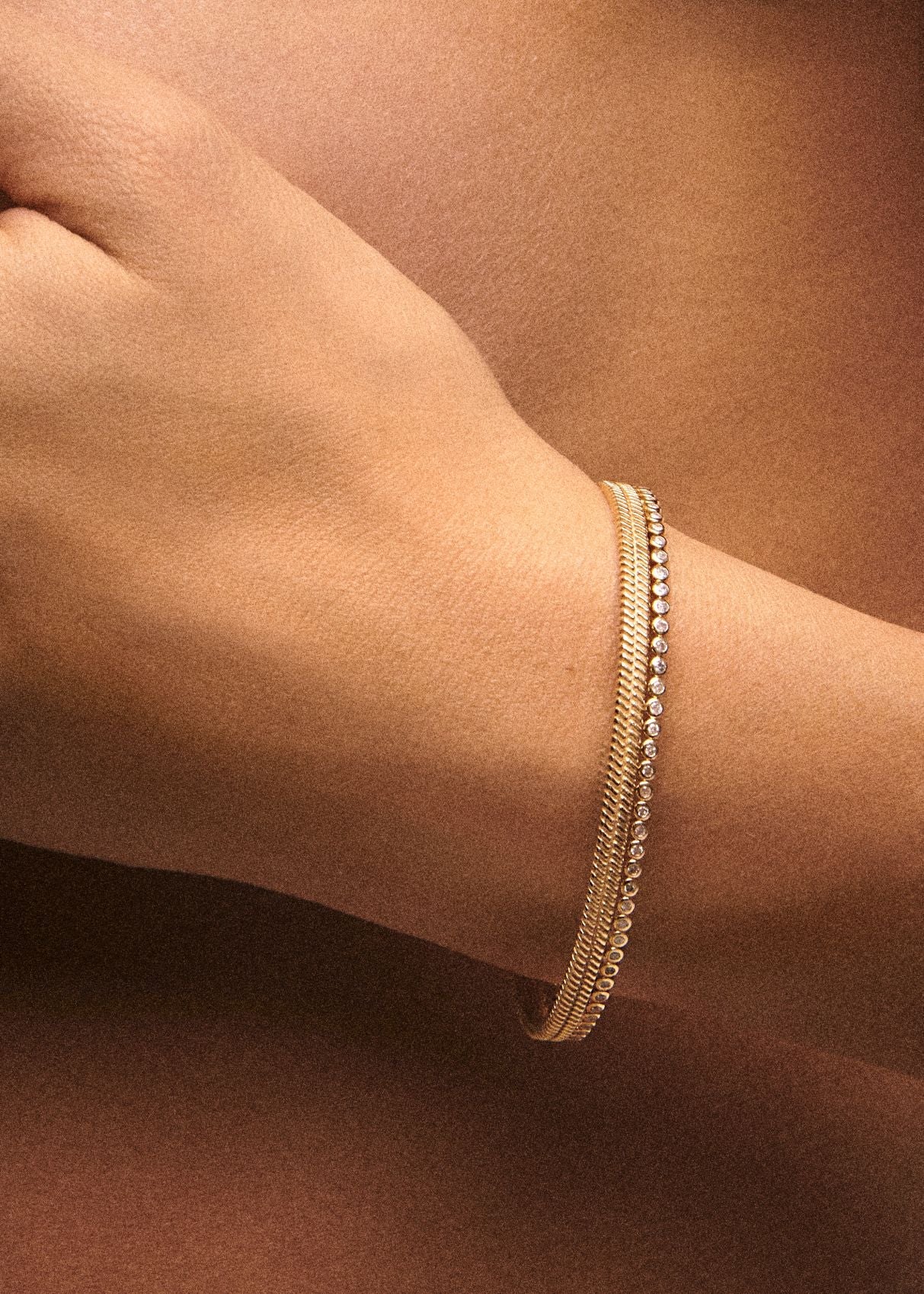 Jonc Jil N°2 en or jaune avec diamant - Diamant