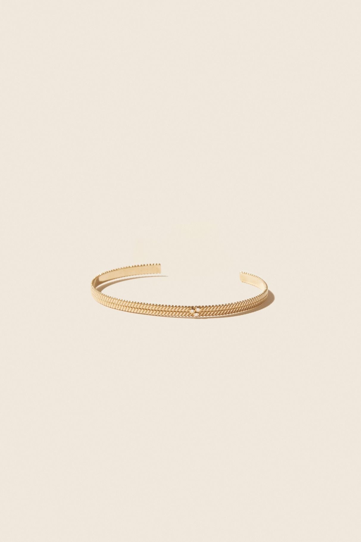 Jil N°1 Necklace in yellow gold set with a diamond - Diamond