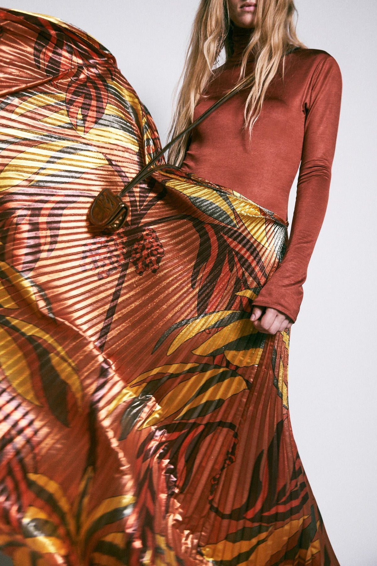 Beyond Convention silk skirt - Brown