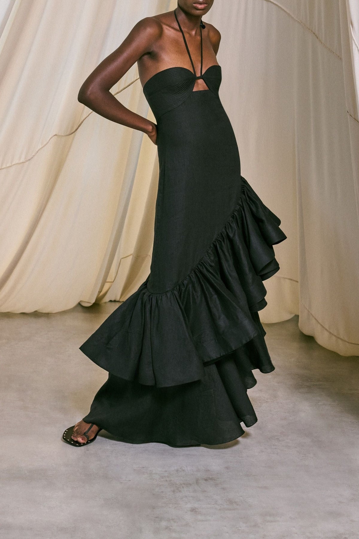 Changing Season' linen dress - Black