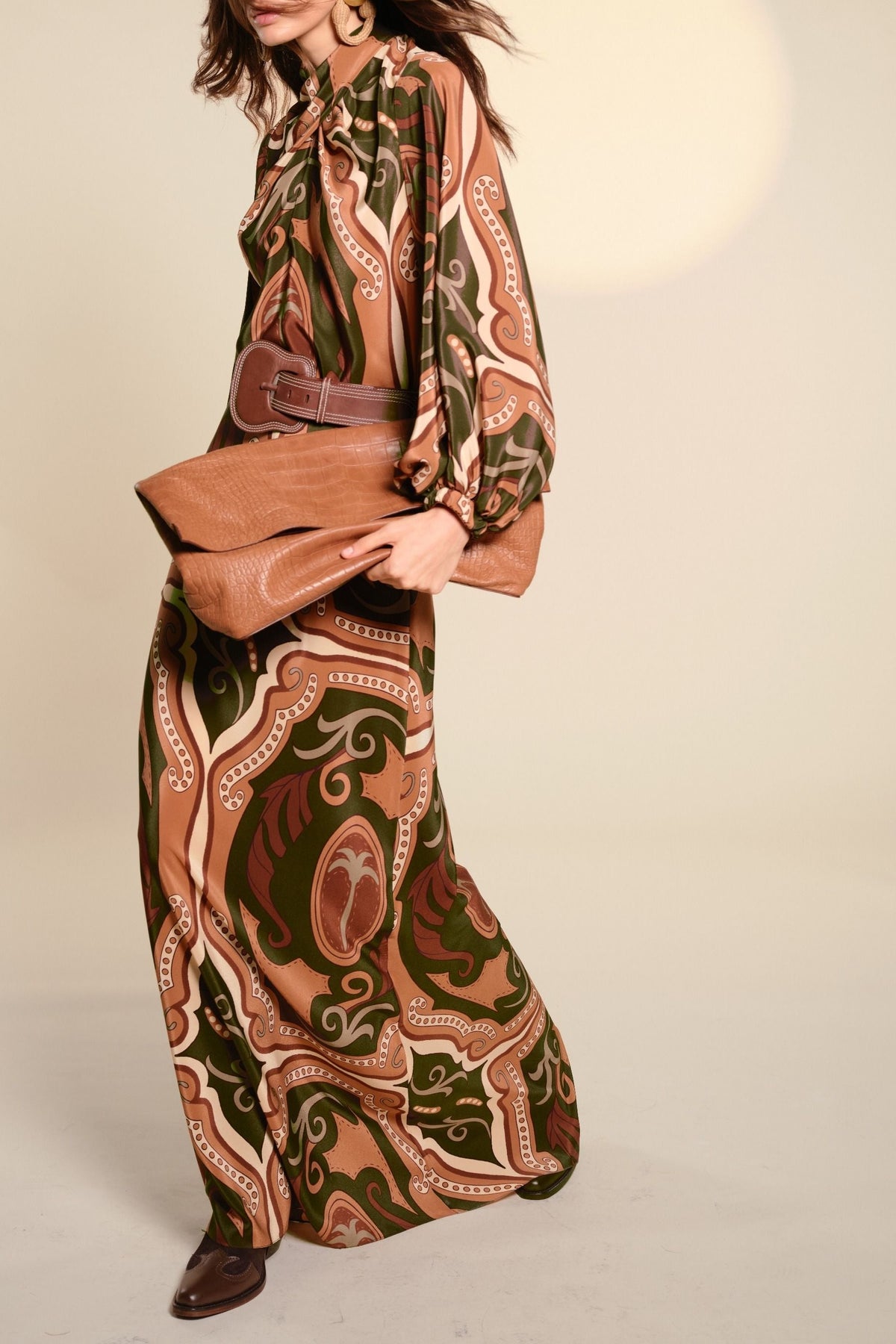 Intricate Islands silk blouse - Brown
