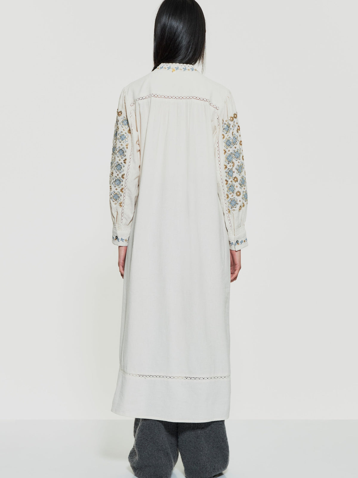 Robe longue brodée de sequins Joana - Cream