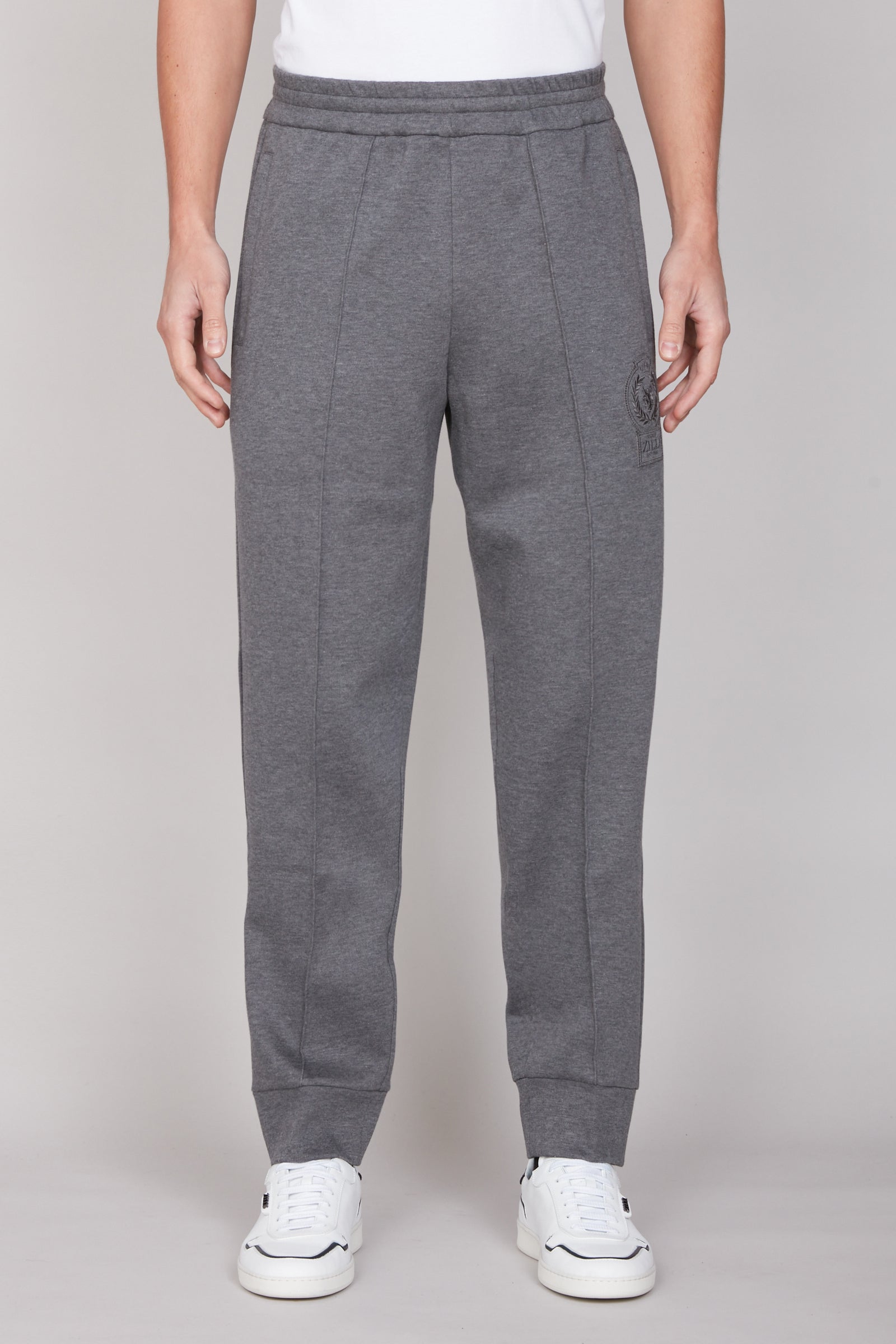 Pantalon de survêtement à logo brodé et surpiqûres - Gris