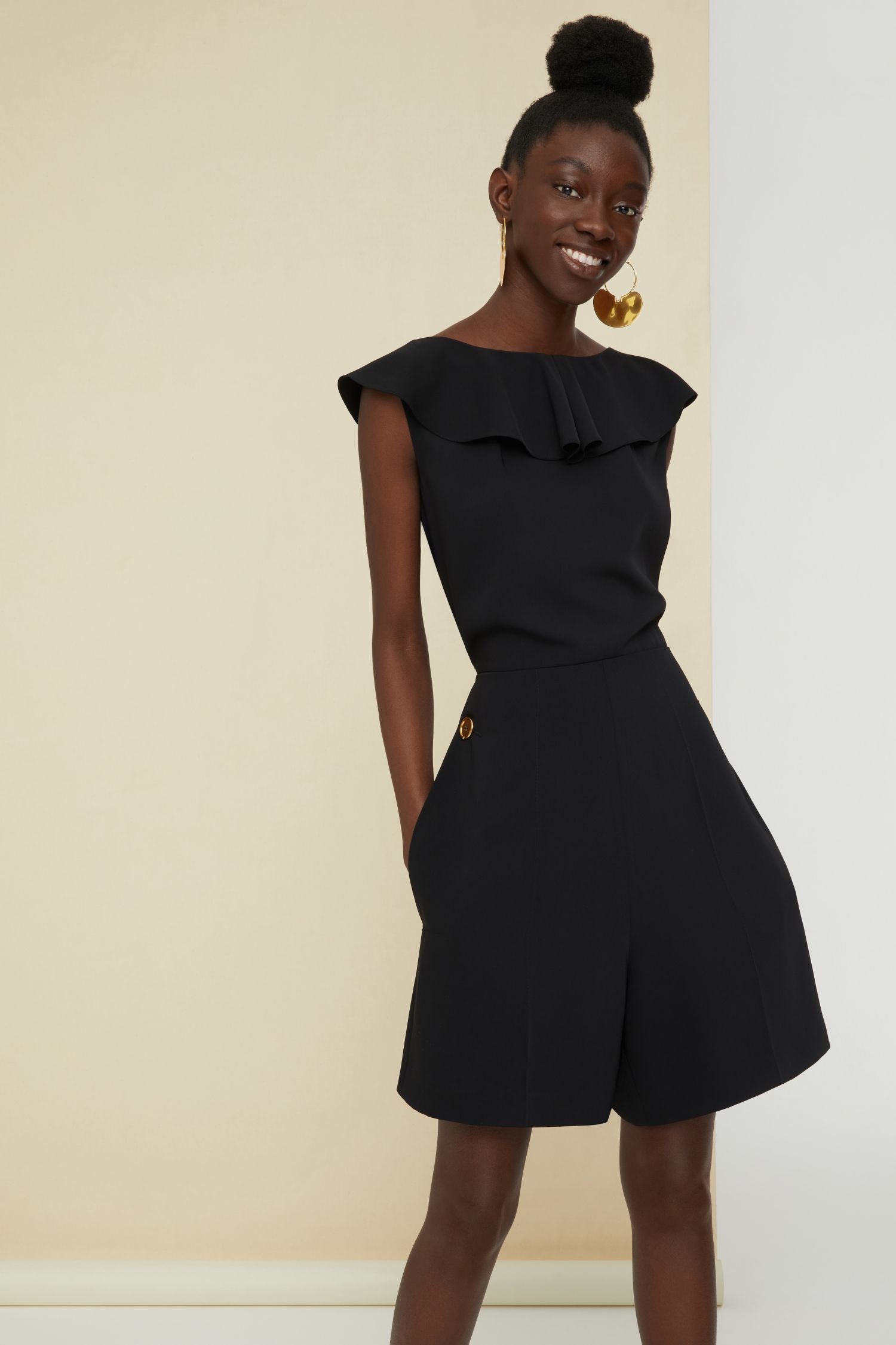 Cut-out back jumpsuit - Black