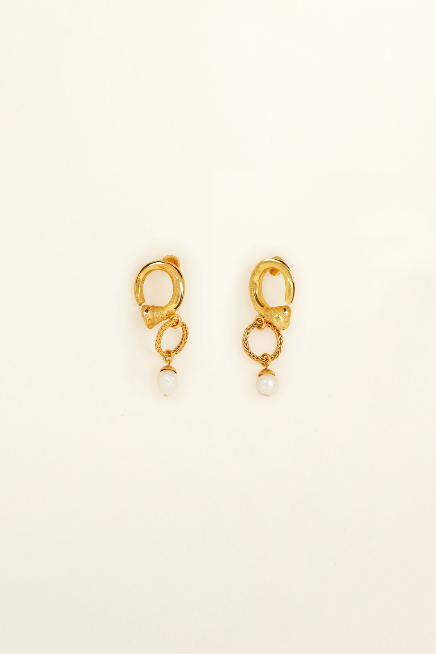 Mini brass hoop earrings with pearls - Gold