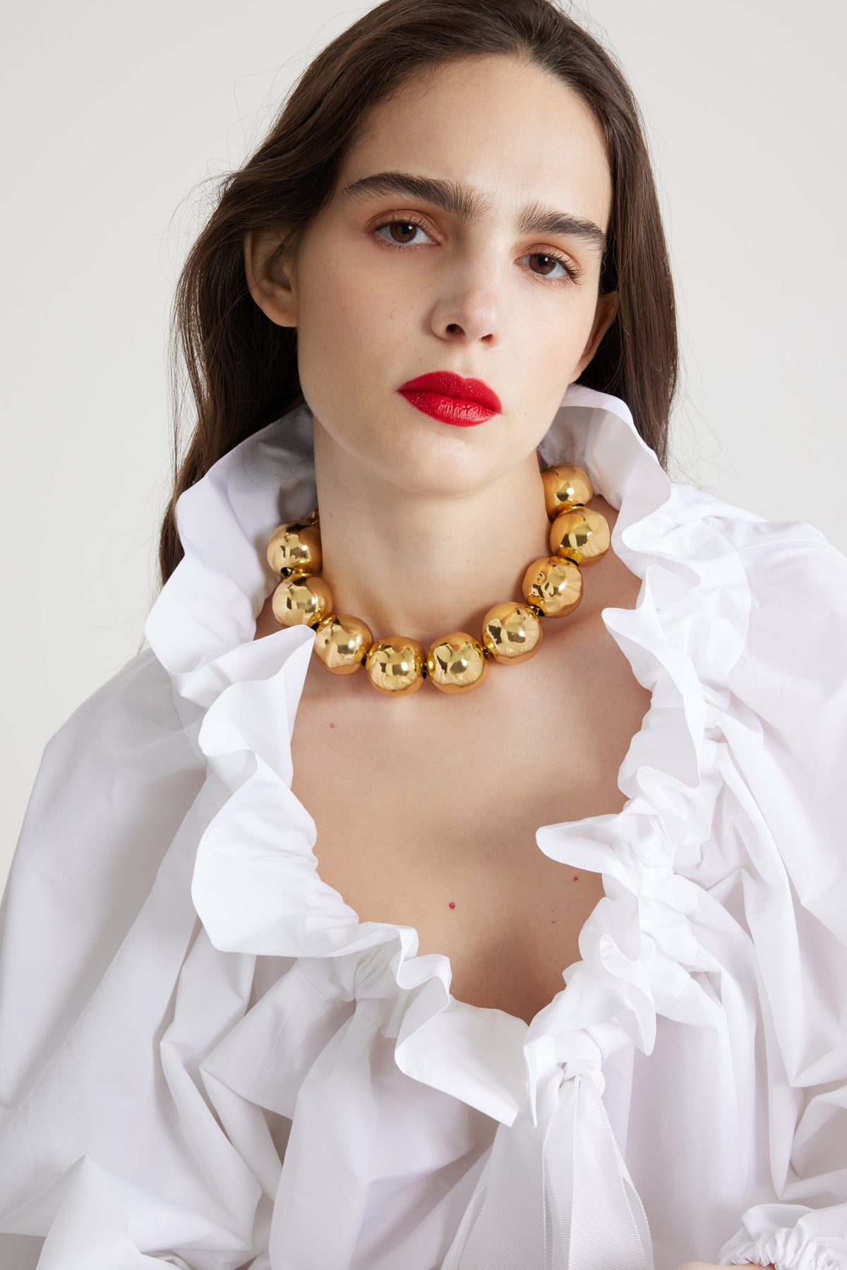 Gold / Collier à boules martelées en laiton doré