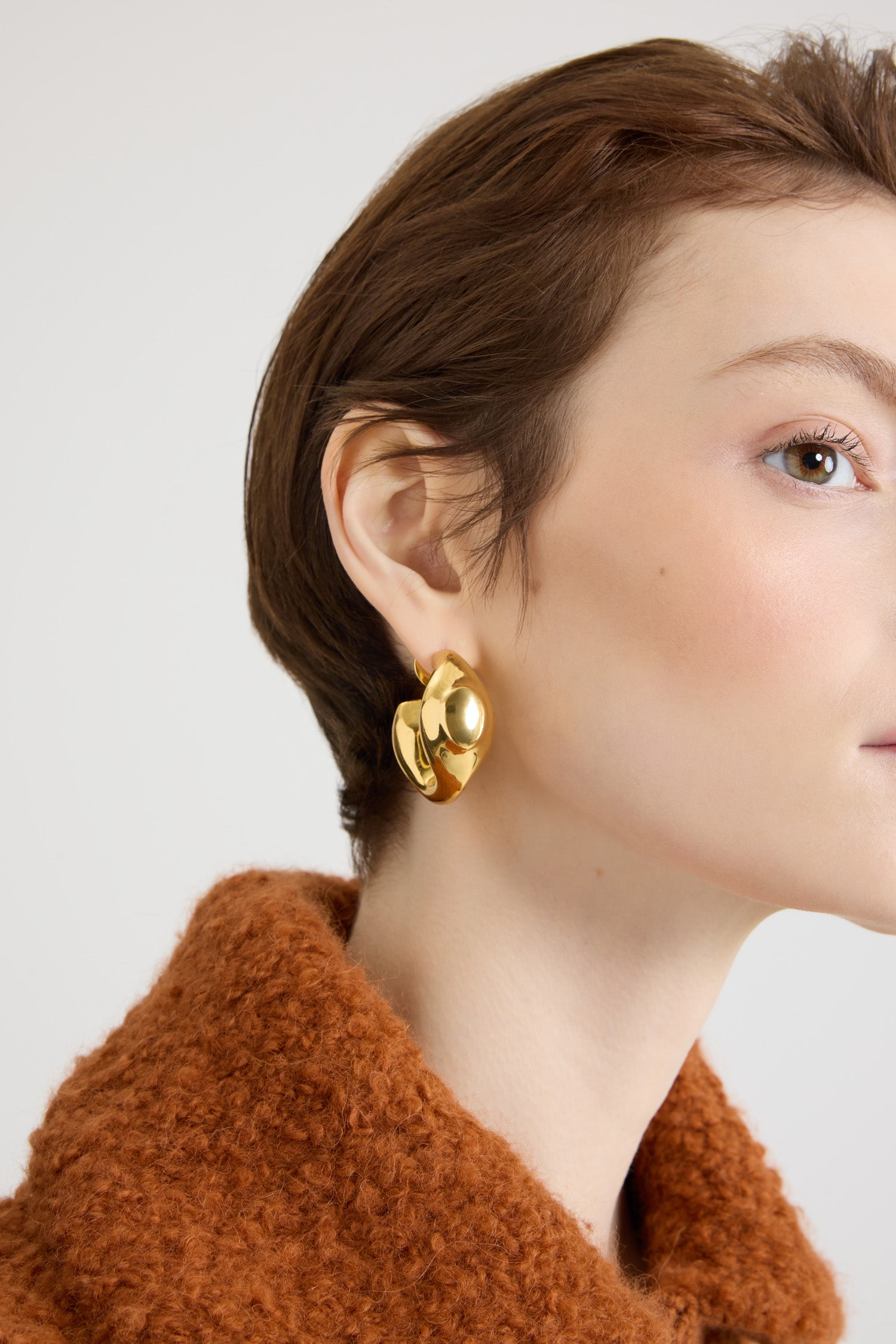 Gold / Boucles d’oreilles chevalière en laiton doré