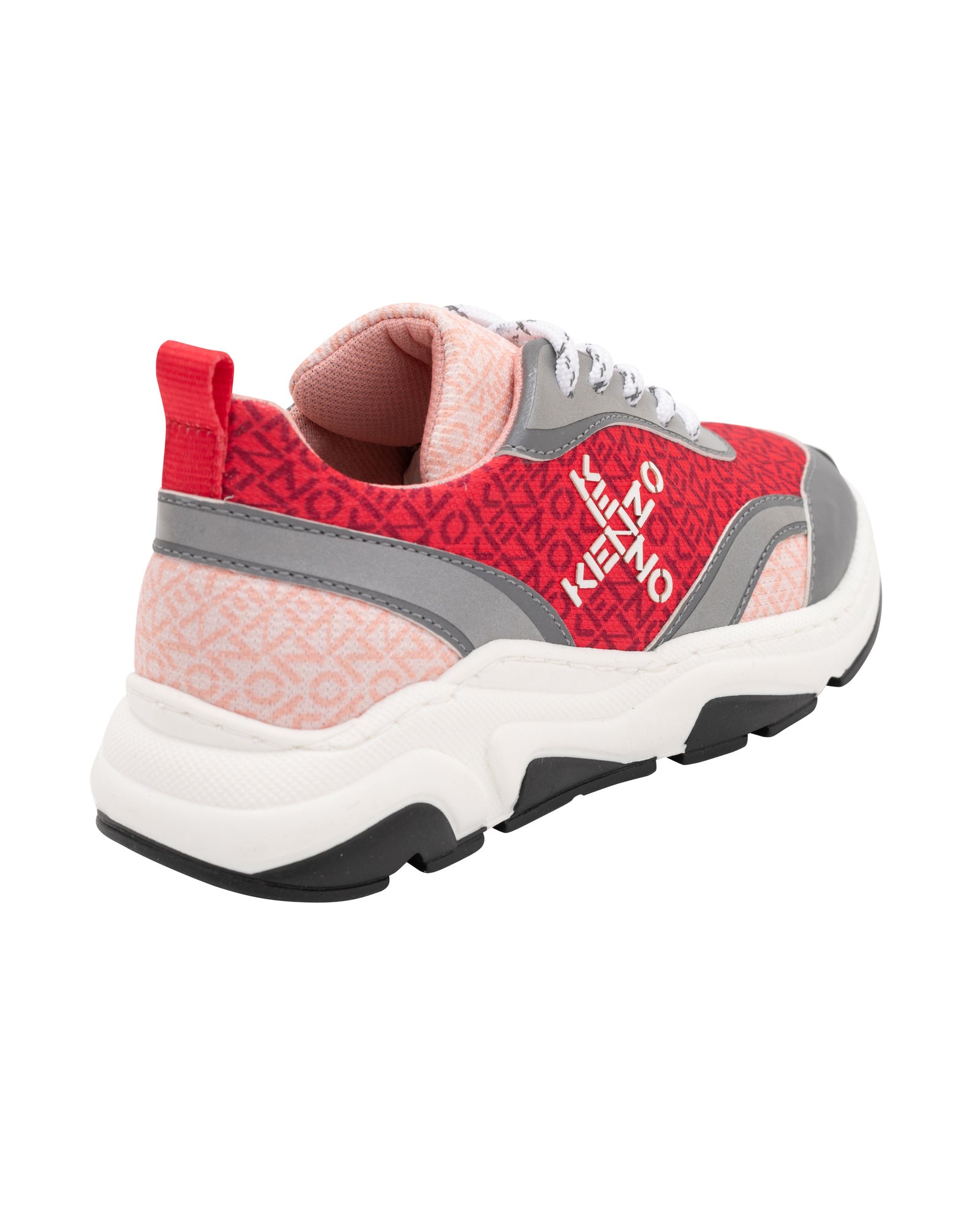 Trainers with embossed yoke - Crambery