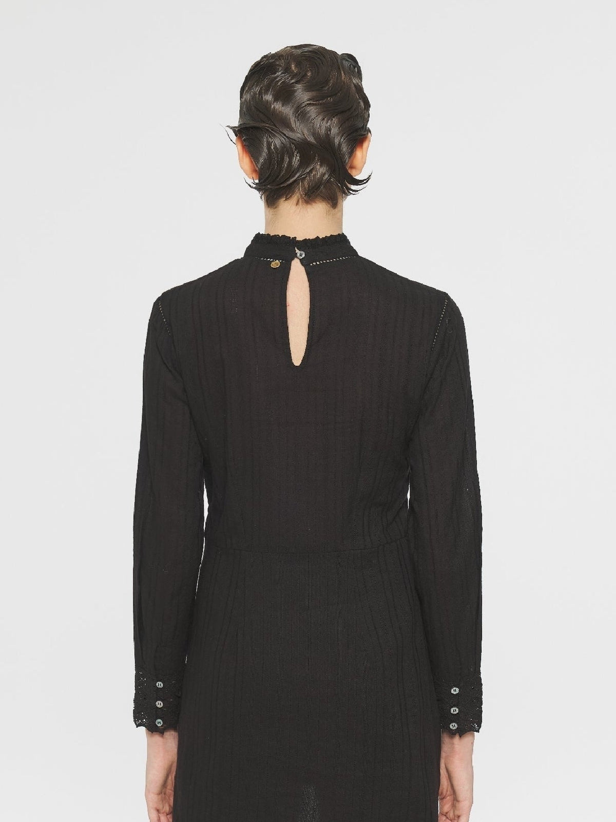 Robe courte brodée Kiss - Black