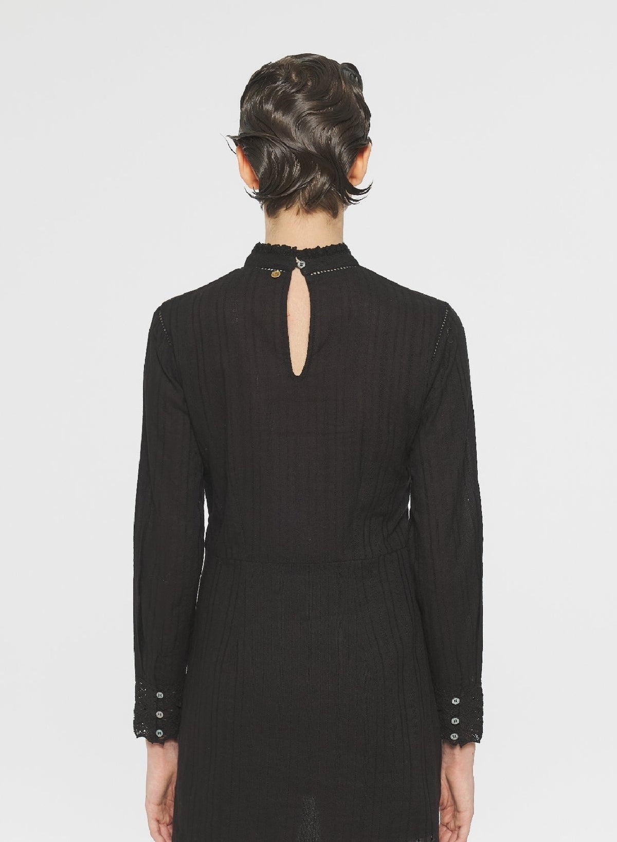 Robe courte brodée Kiss - Black