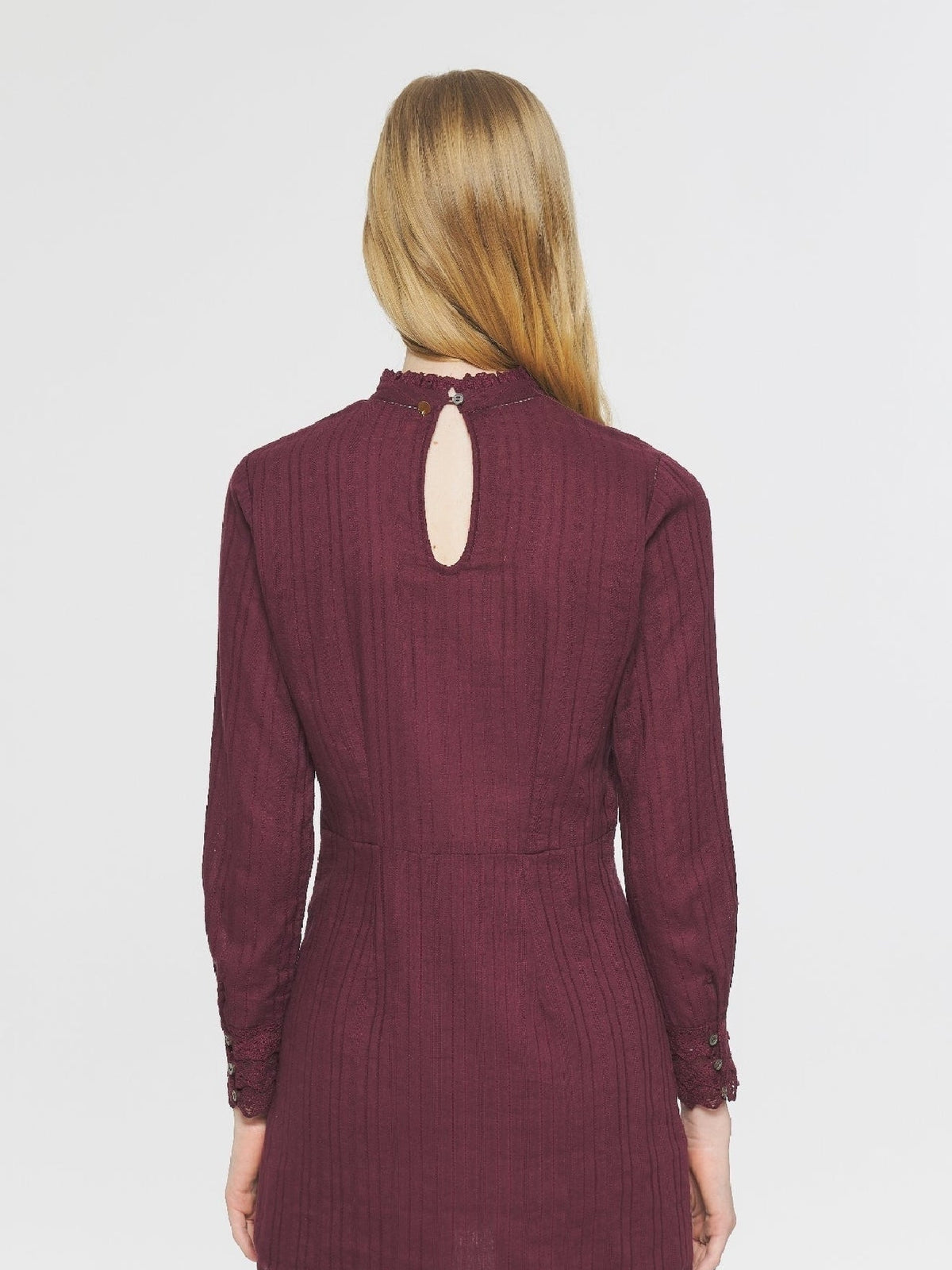 Robe courte brodée Kiss - Burgundy
