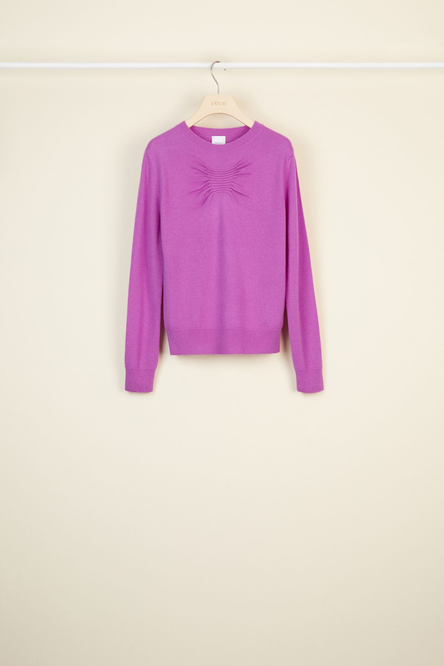 Wool and cashmere jumper
  - Blackberry