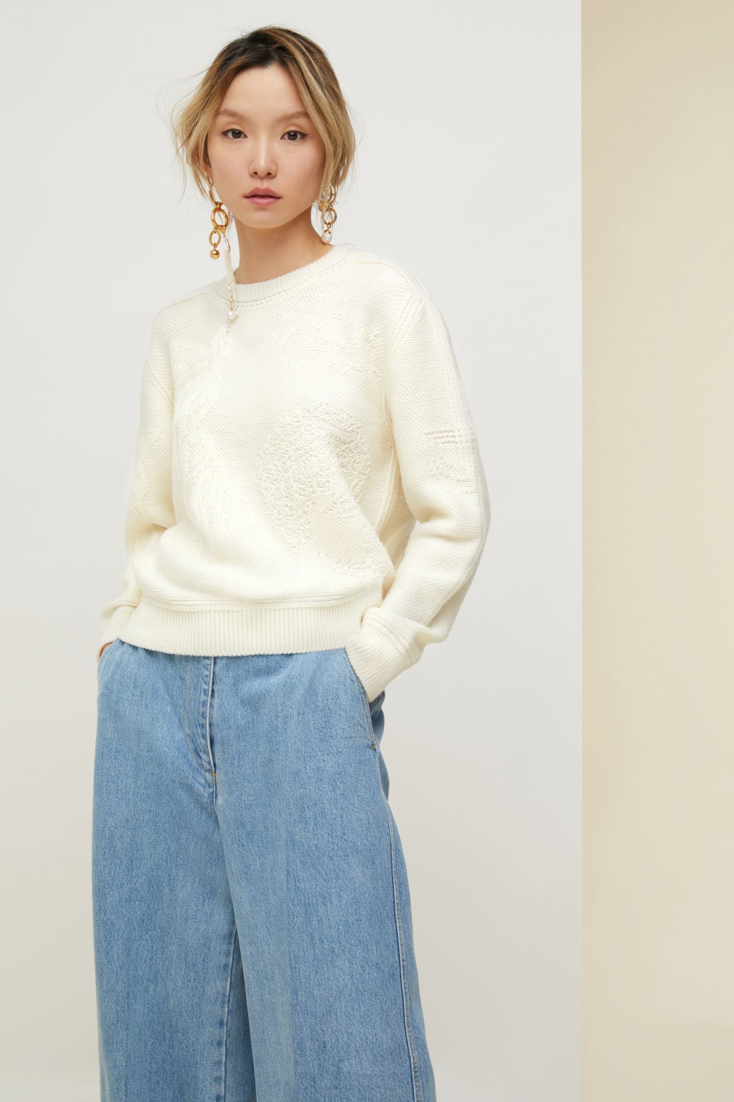 Pull en laine à motifs 3D - Crème