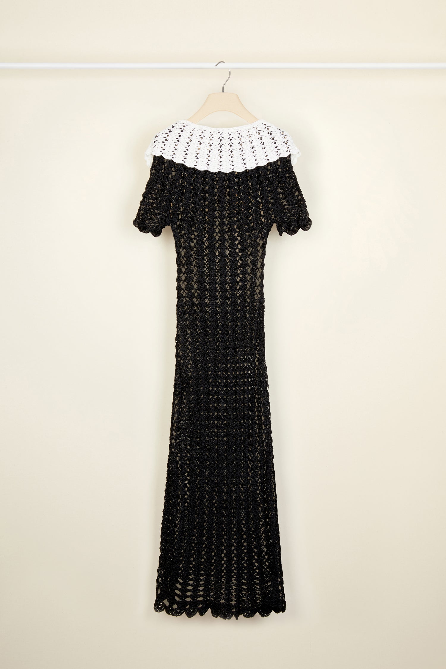 Robe longue bicolore en crochet - Noir & Blanc