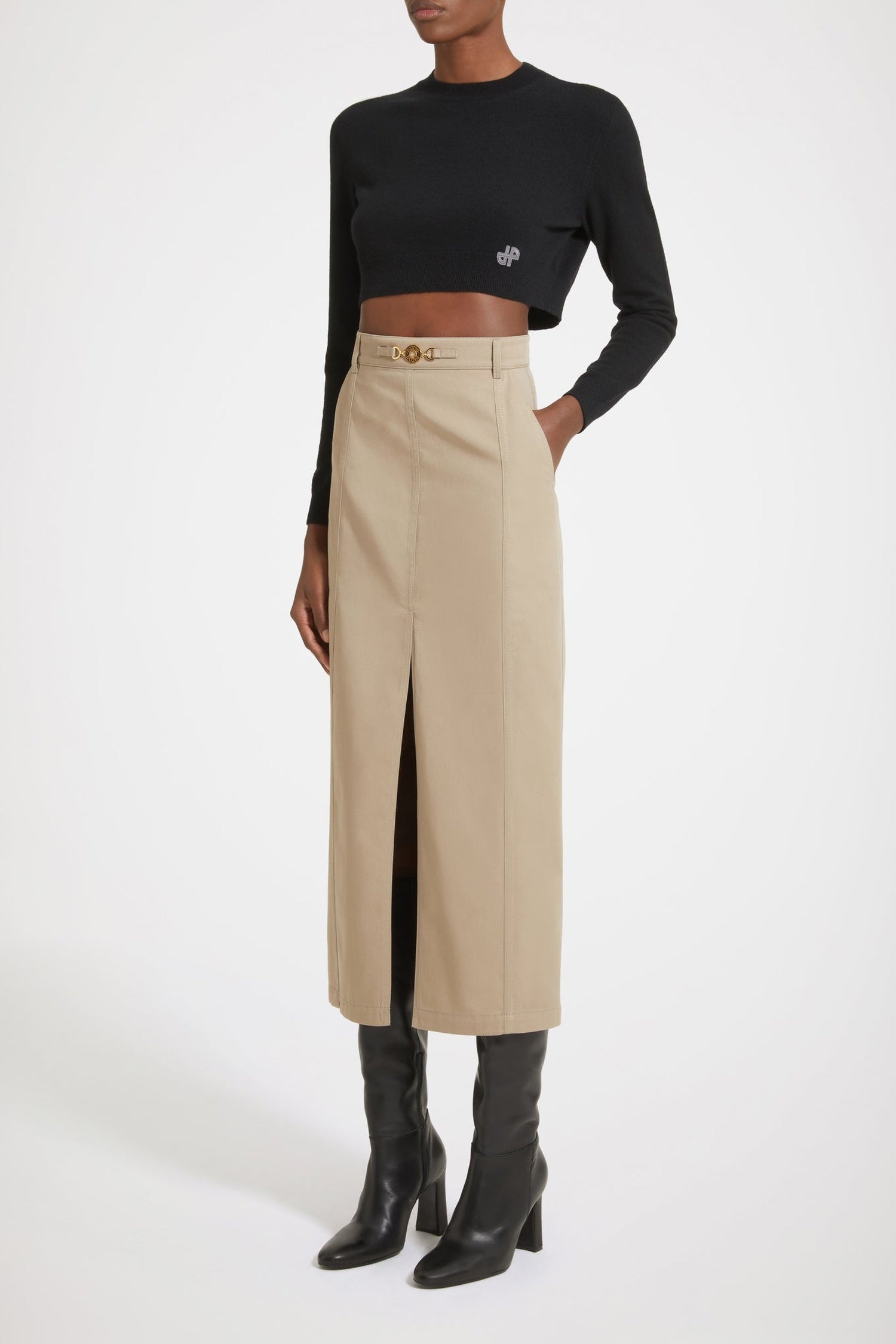 Pull court en laine et cachemire