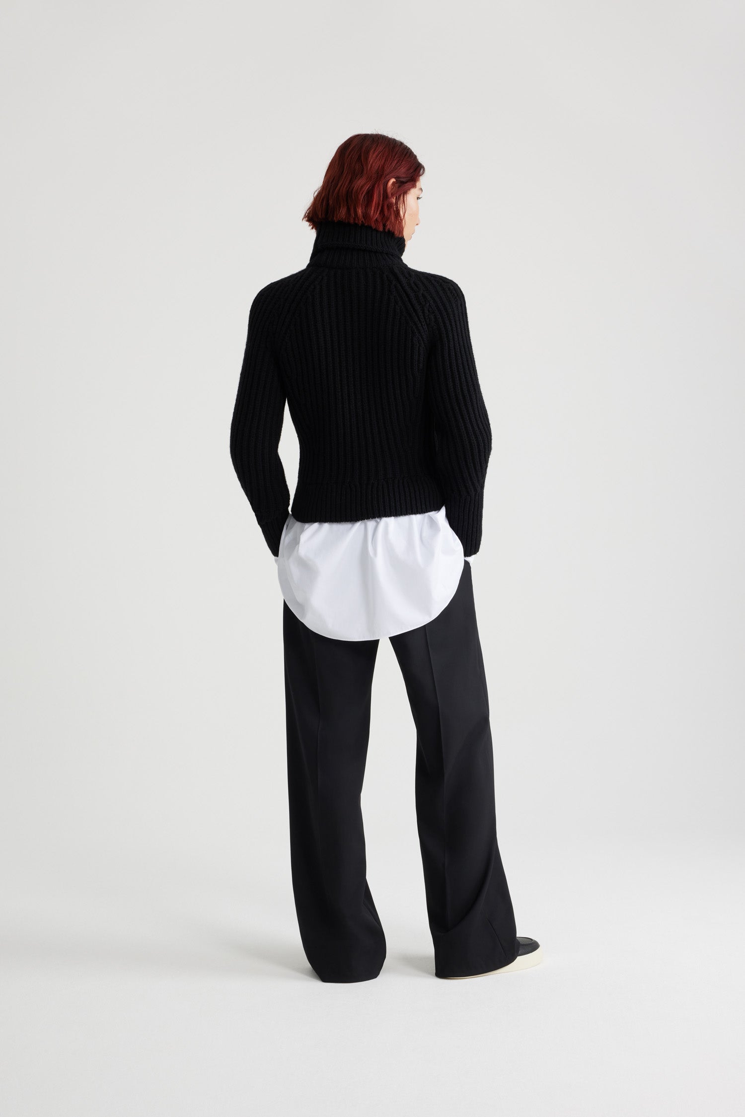Black / Pull côtelé à col roulé en laine et cachemire éco-responsable