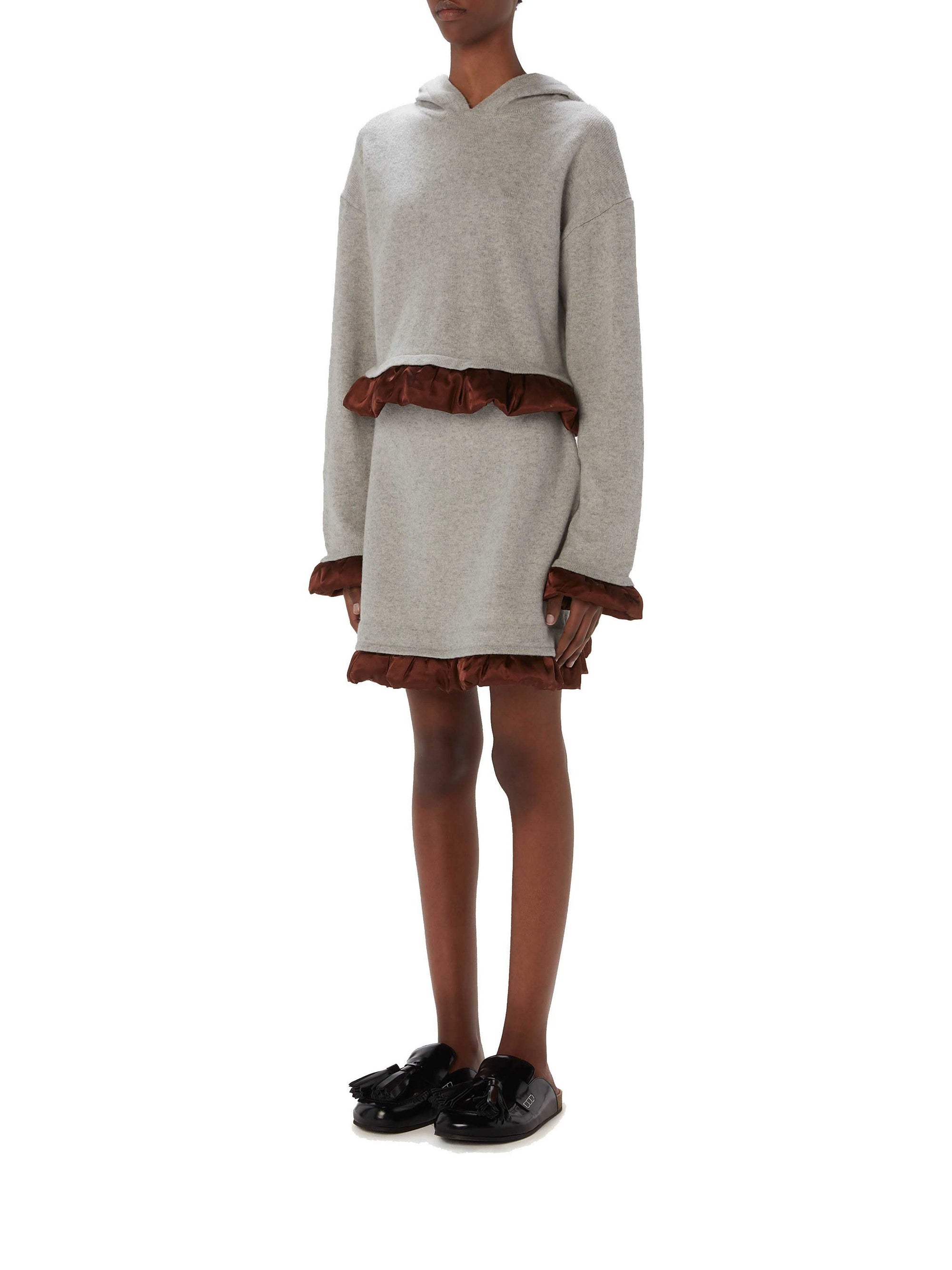 Jupe courte bordée de satin en laine - Light Grey