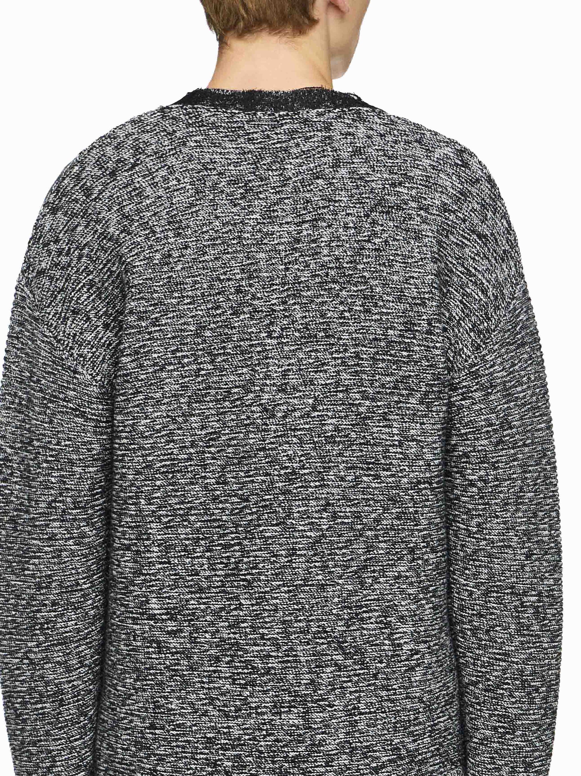 Pull À Col En V Avec Bordure En Dentelle - Black