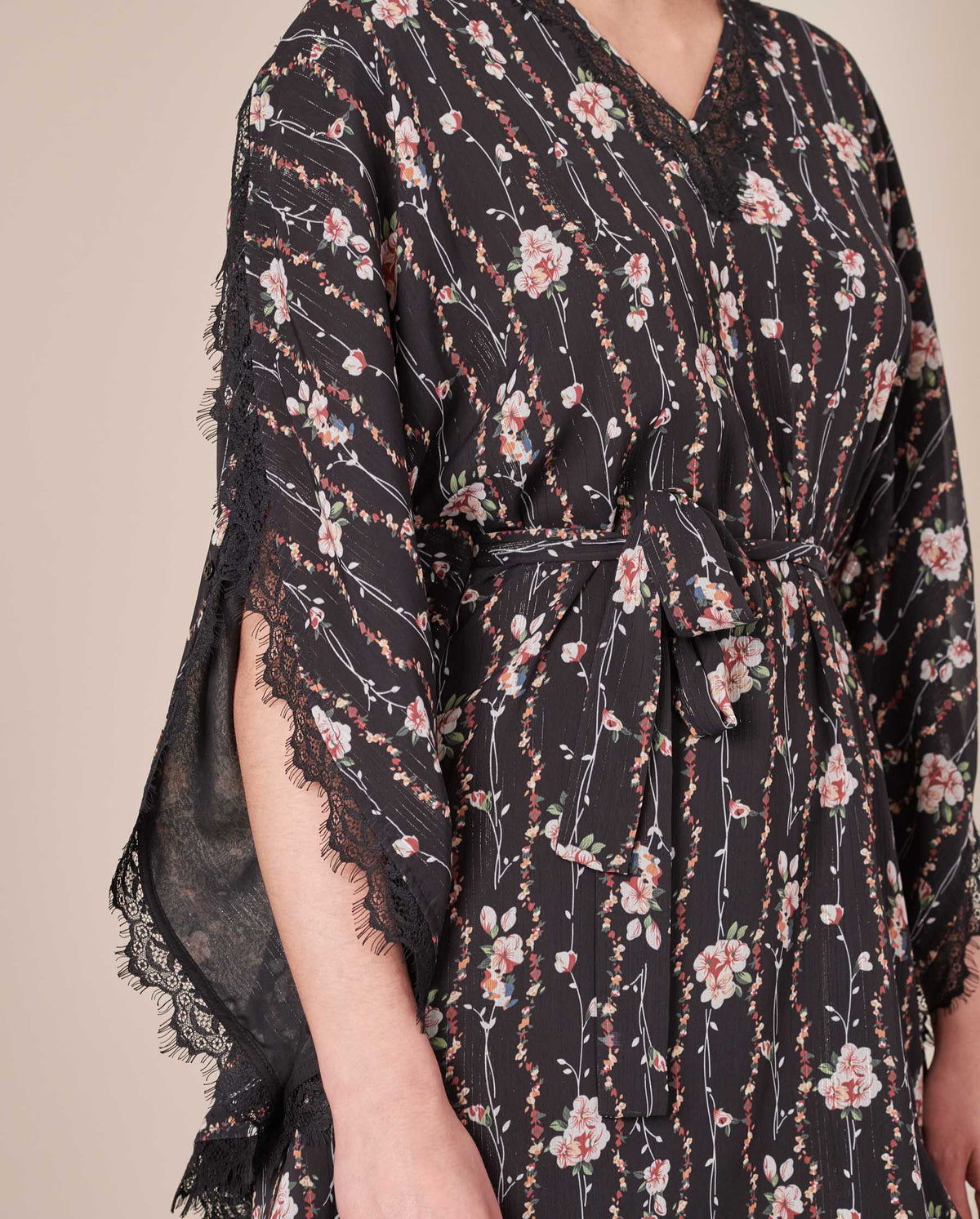 Black / Robe Lacia