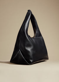 Black The Large Beatrice Hobo In Black Leather - Black