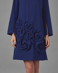 Robe Lavonna avec fleurs tricotées - Ultrablue