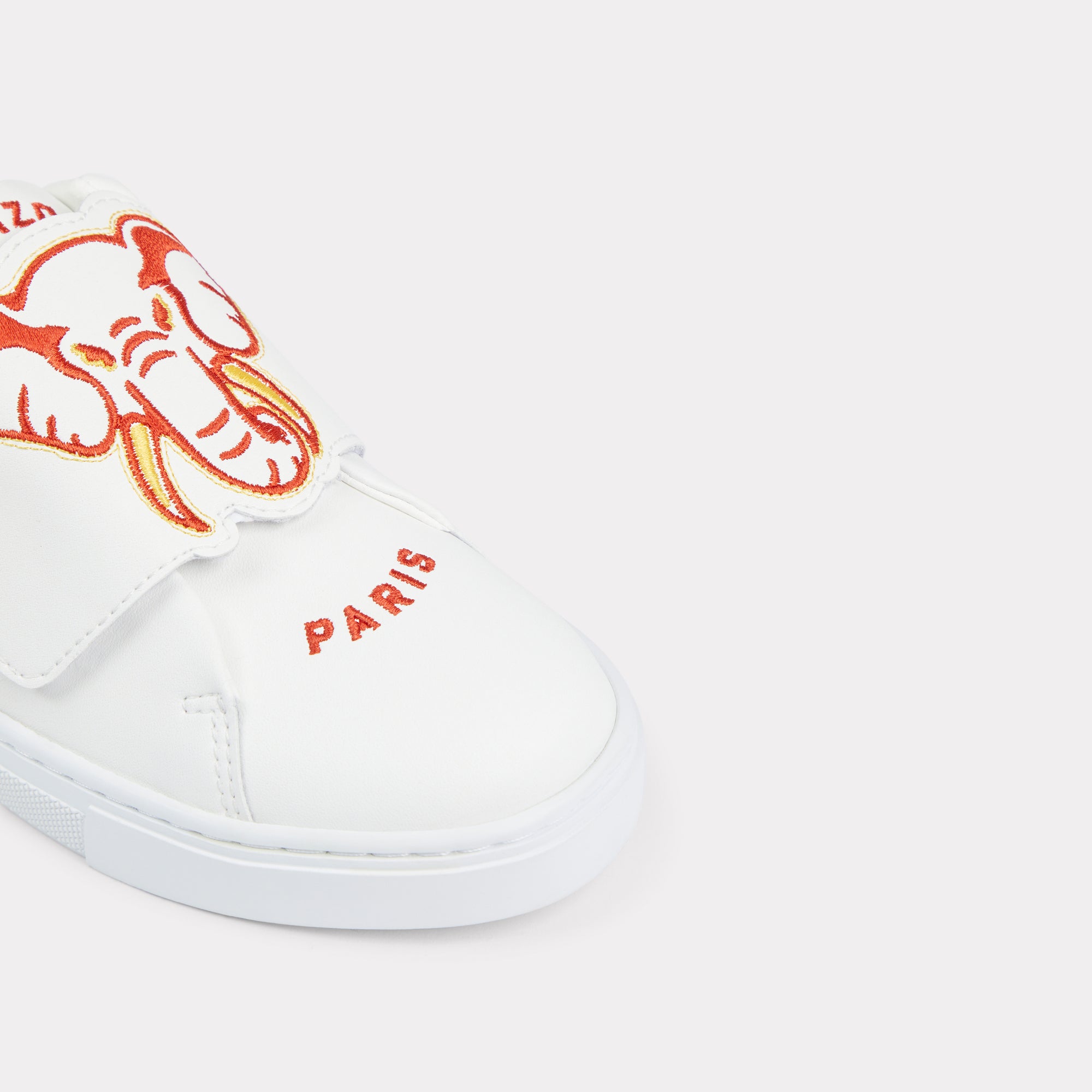 Sneakers /// LVMH