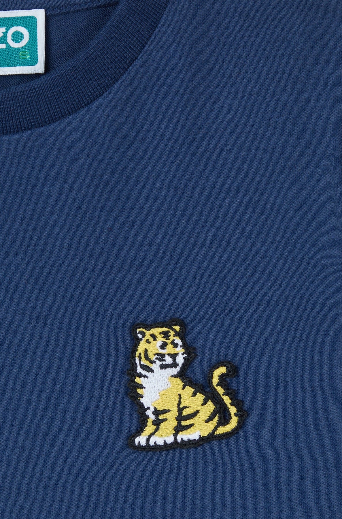 Embroidered T-shirt - Blue Black