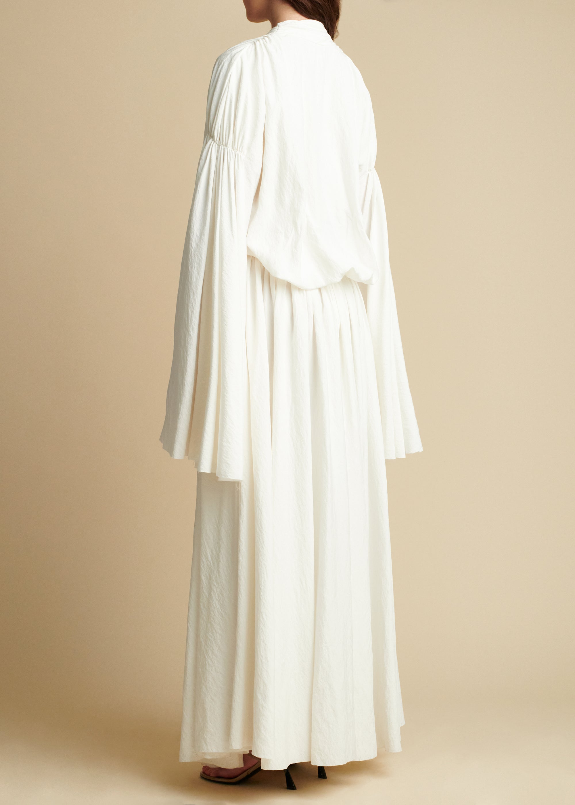 Leif dress in silk - Cream