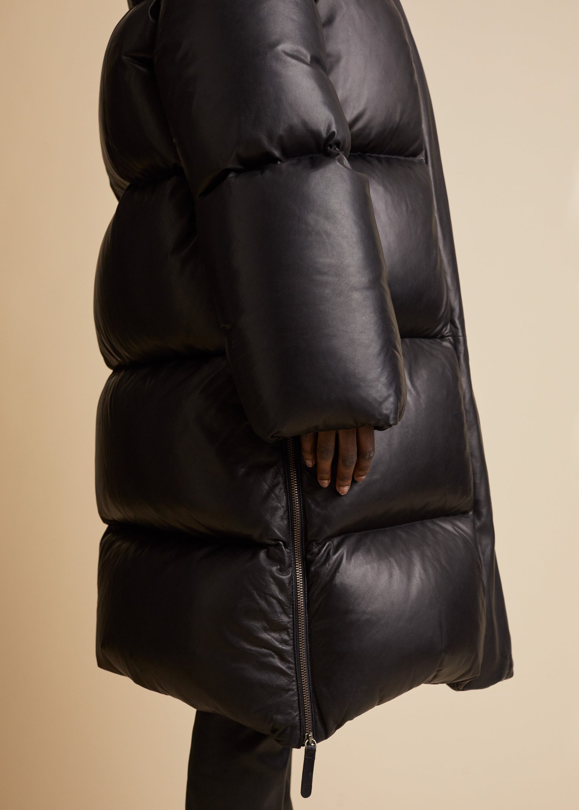 Leo puffer coat in leather - Black