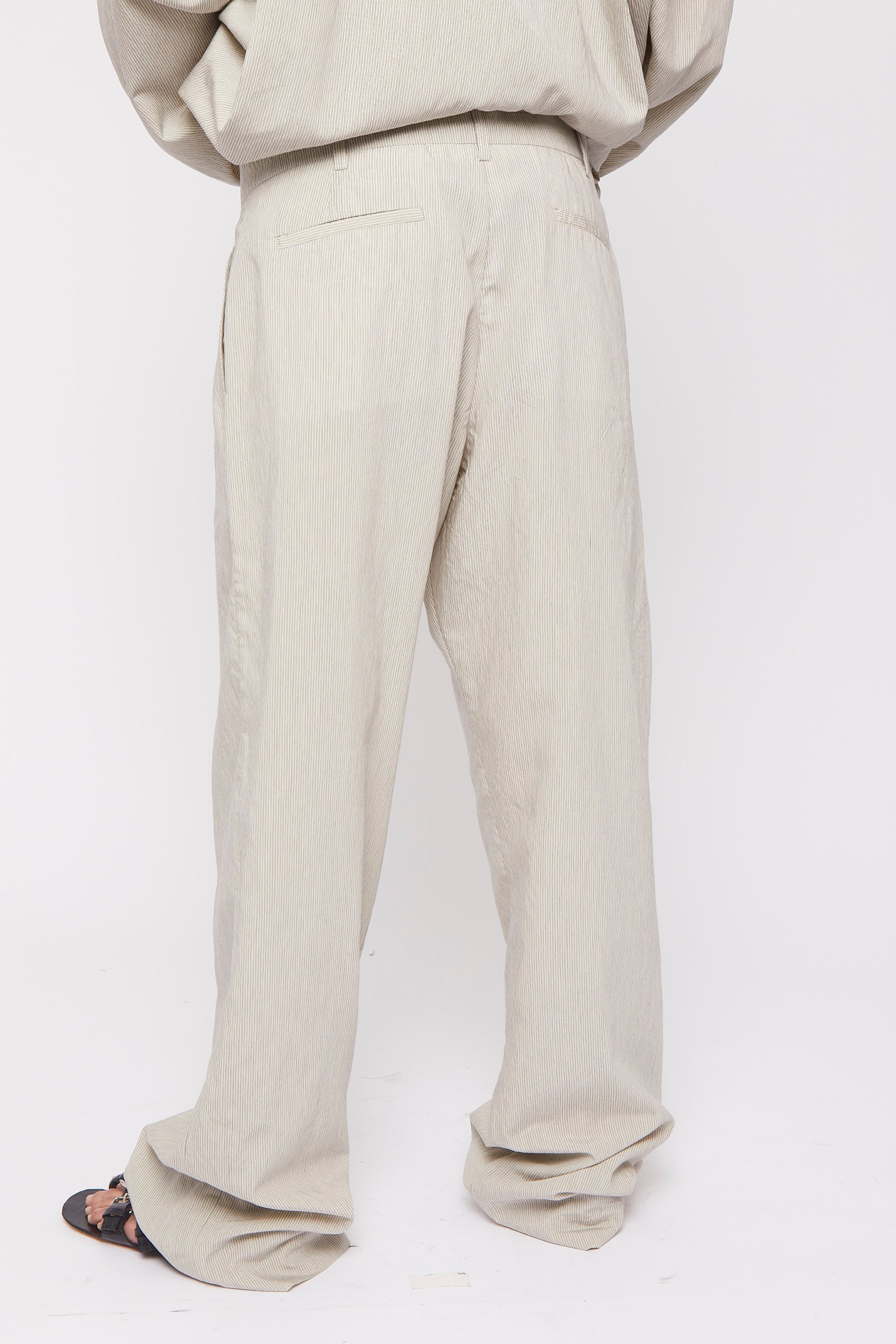 Pantalon Less à pinces - Ecru & Black