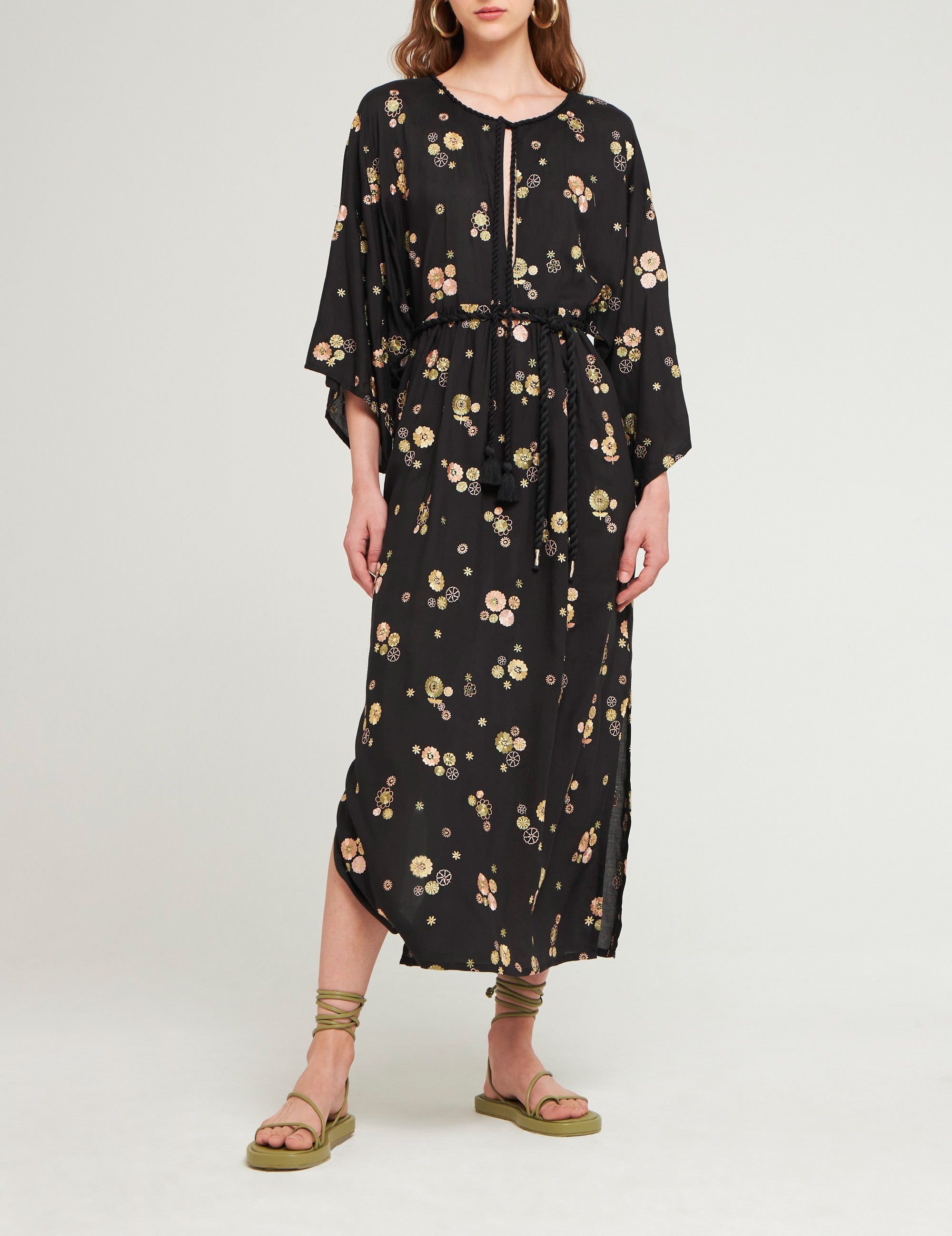 BLACK LOLA LONGDRESS