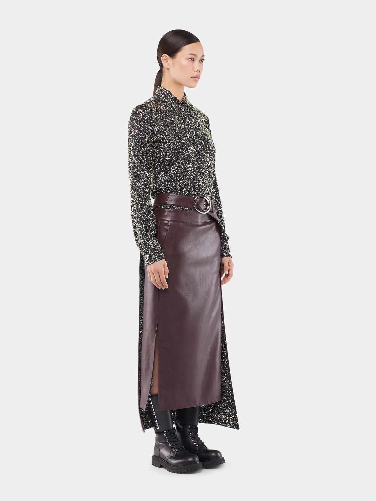 Shirt in crepe with sequin embroidery details