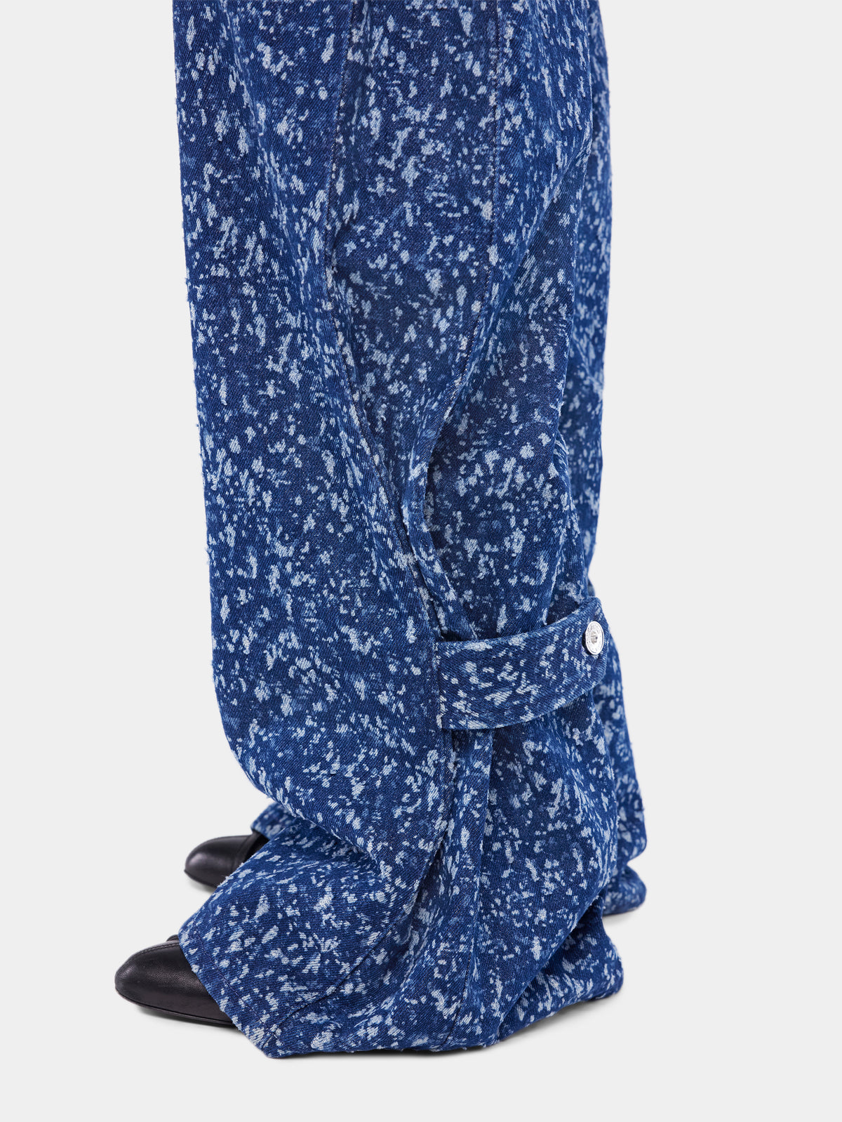 Baggy straight-leg jeans