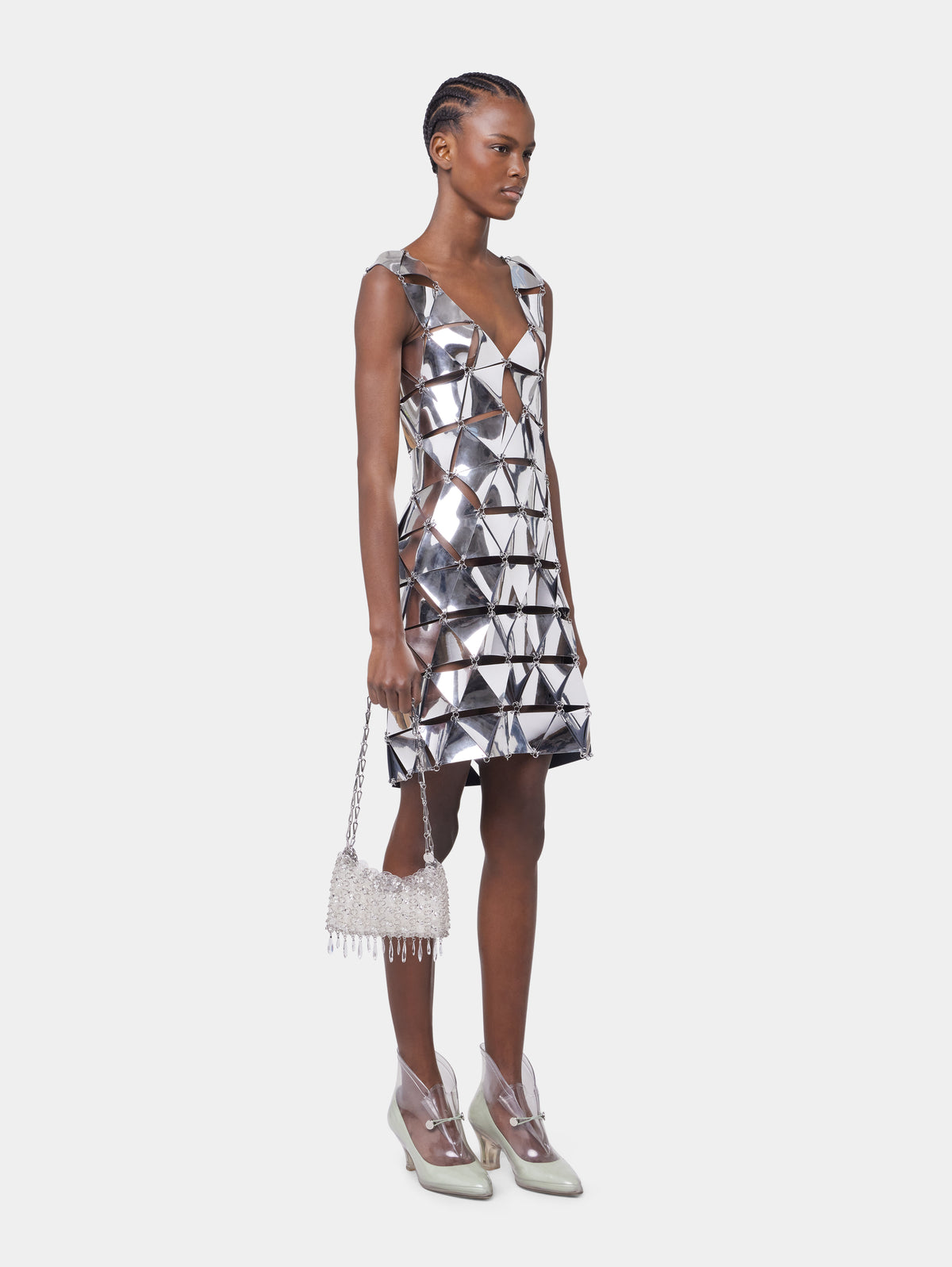 SILVER SHORT DRESS IN ASSEMBLY