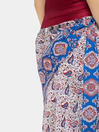 Long skirt in printed satin