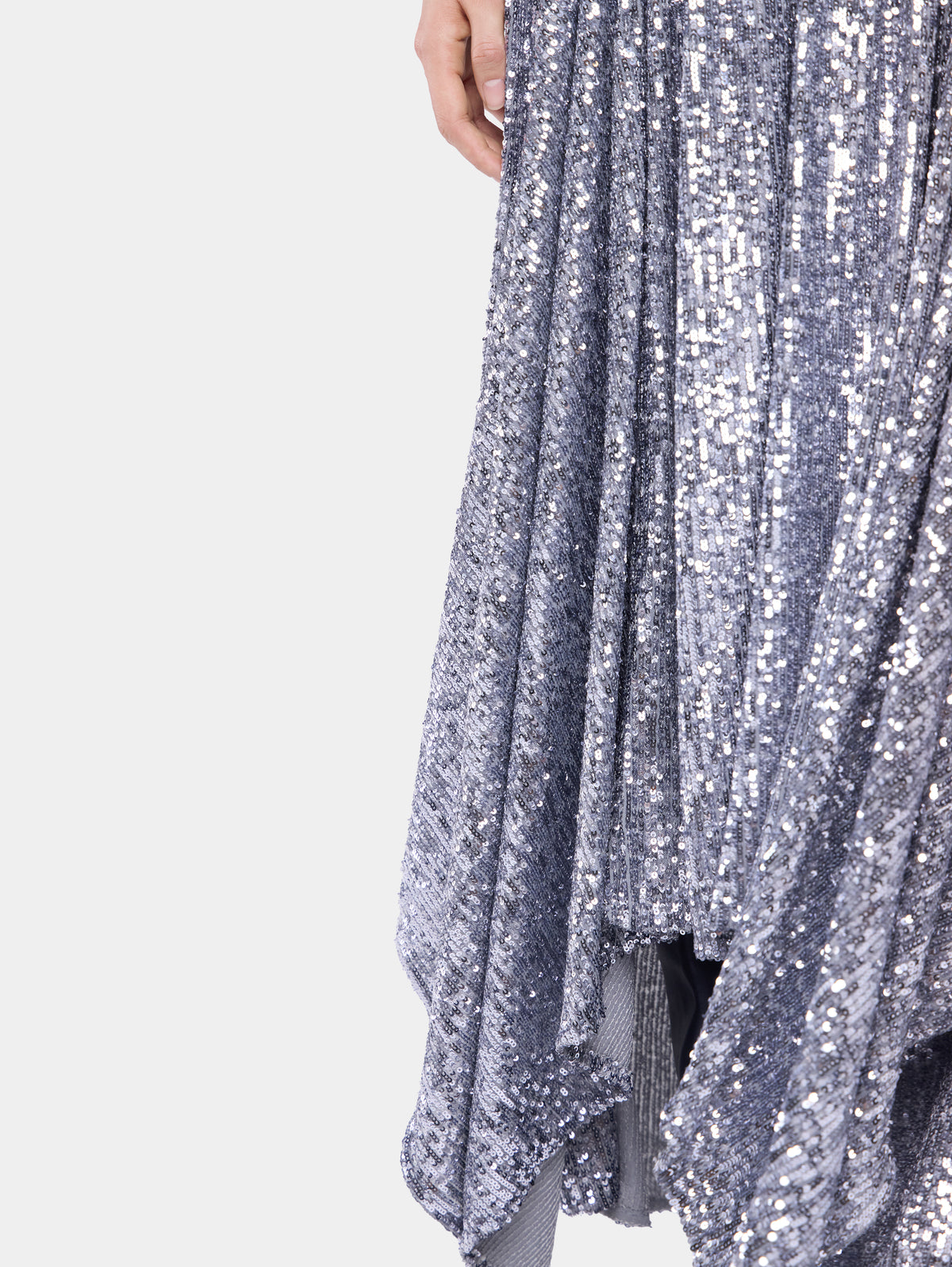 Midi dress in sequins