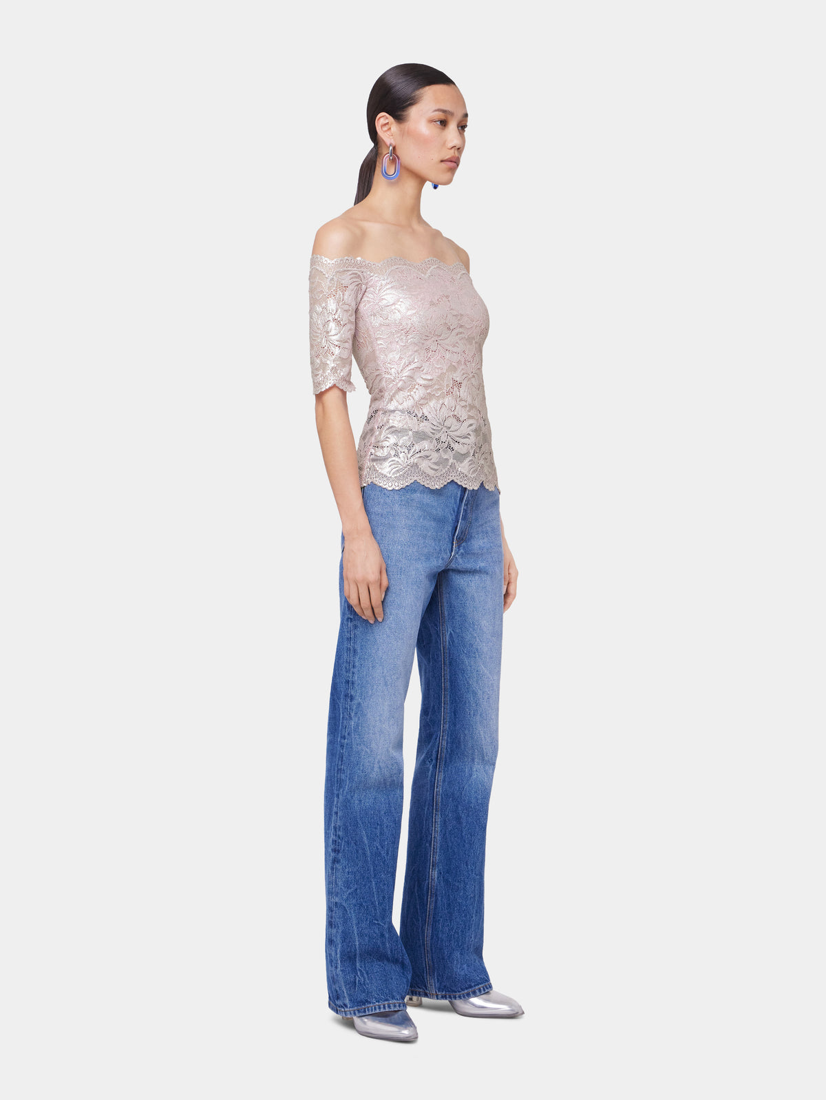 LIGHT PINK TOP IN LACE WITH SILVER INDUCTION
