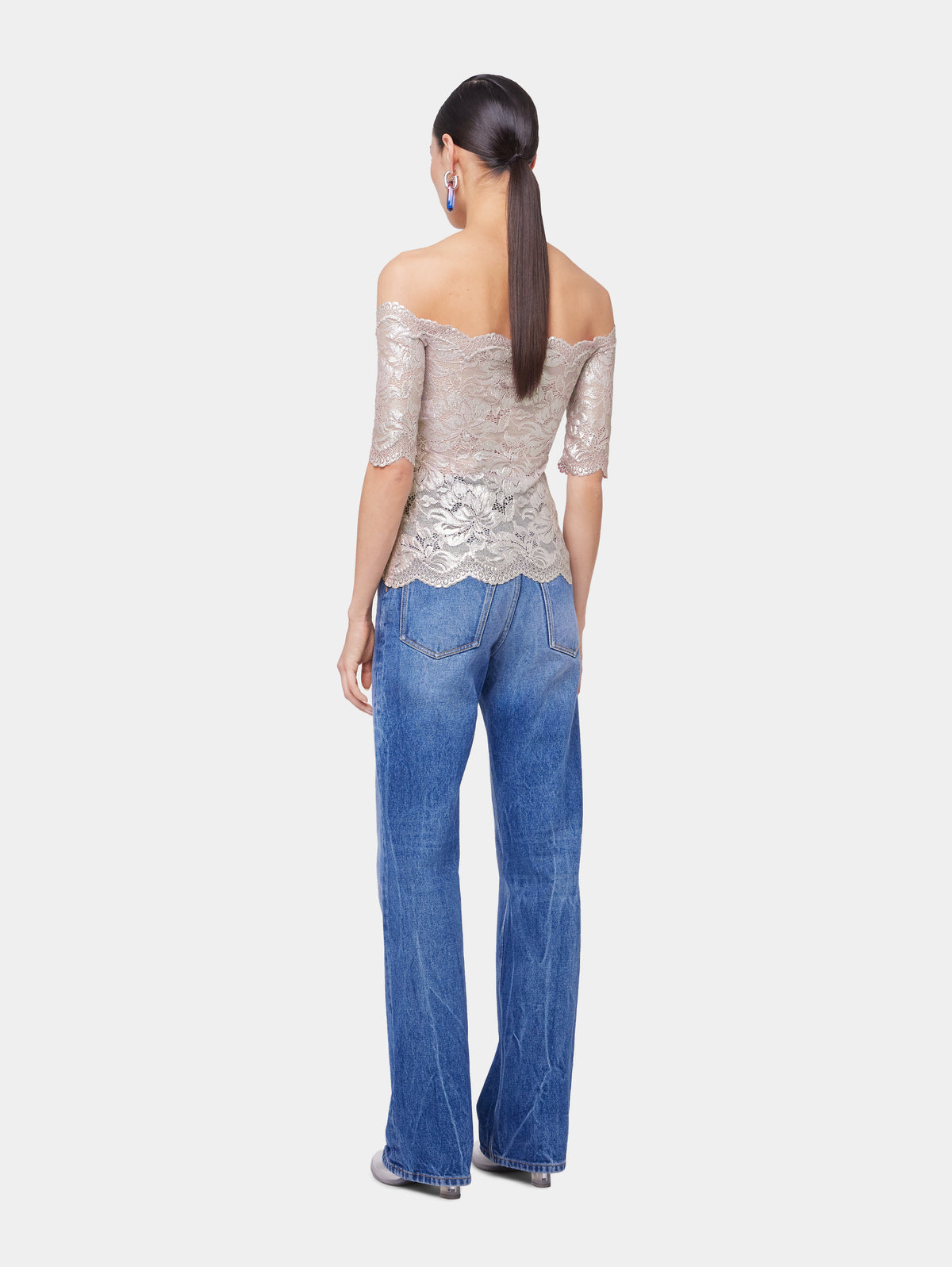 LIGHT PINK TOP IN LACE WITH SILVER INDUCTION