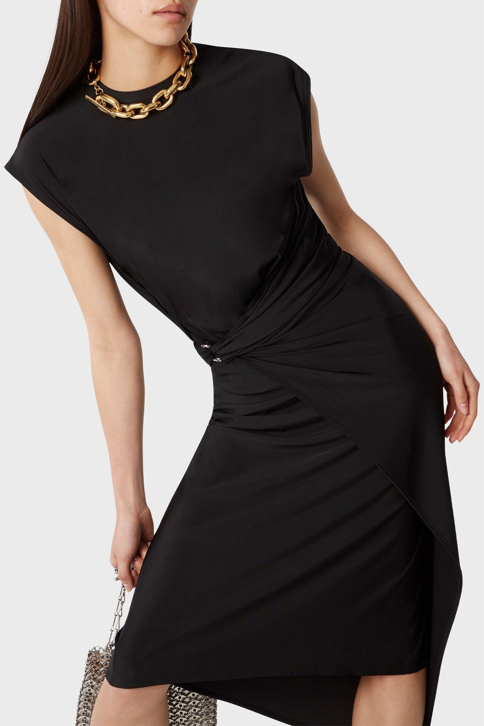 Black Robe - Black