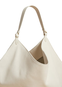 Off White The Medium Lotus Tote In Off-White Pebbled Leather - Off White