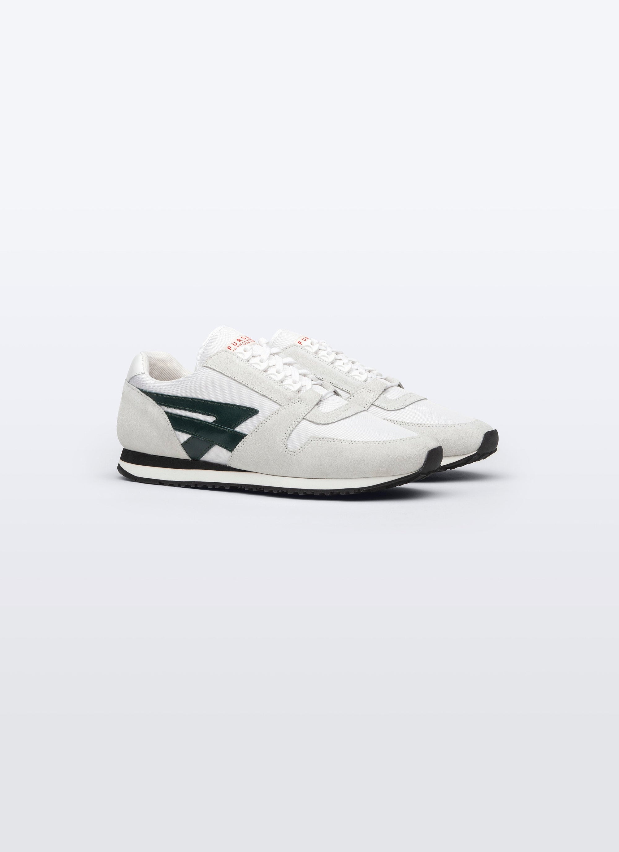 Low leather trainers - White