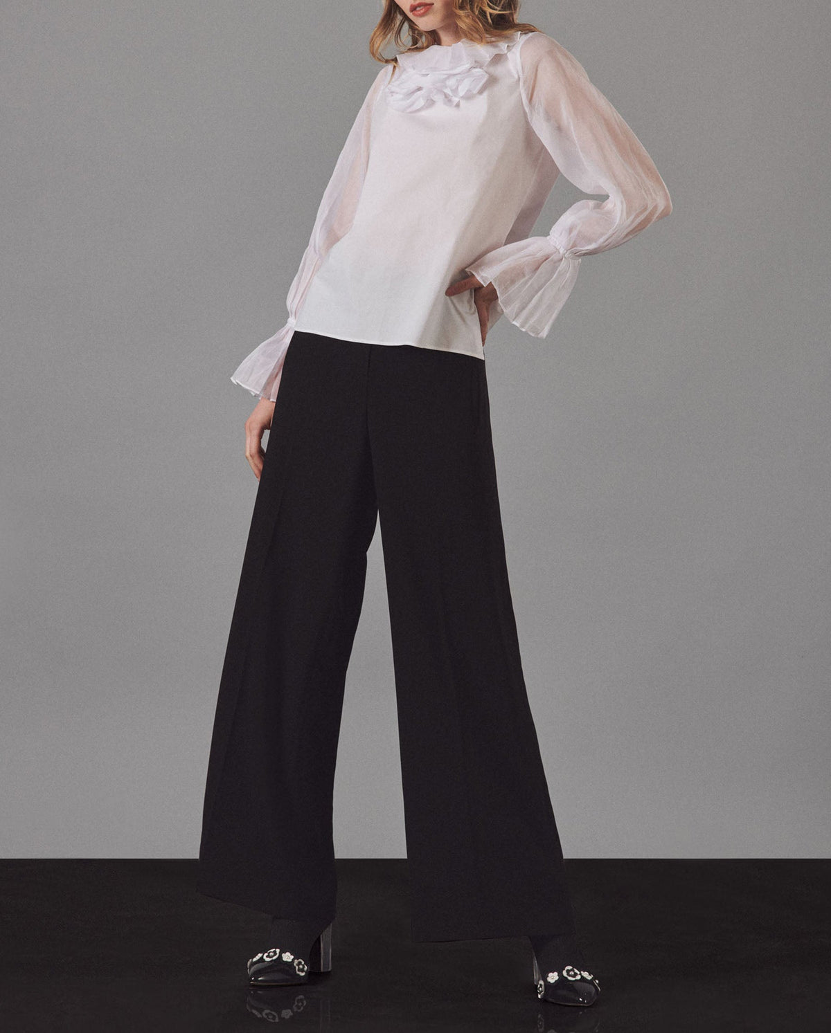 Blouse Lucine à détails sur le col - White