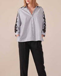 Chemise Ludivine à manches 3/4 en dentelle - Black & White
